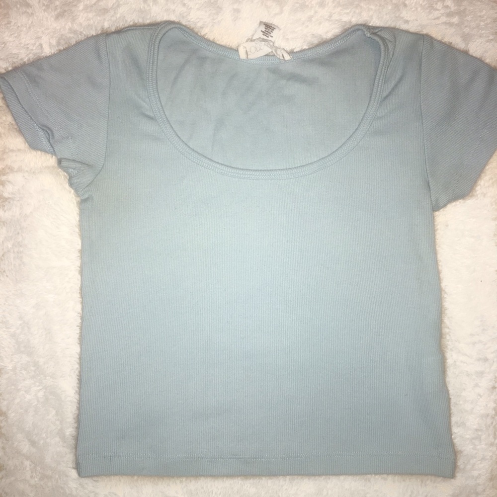 F21 baby blue crop top